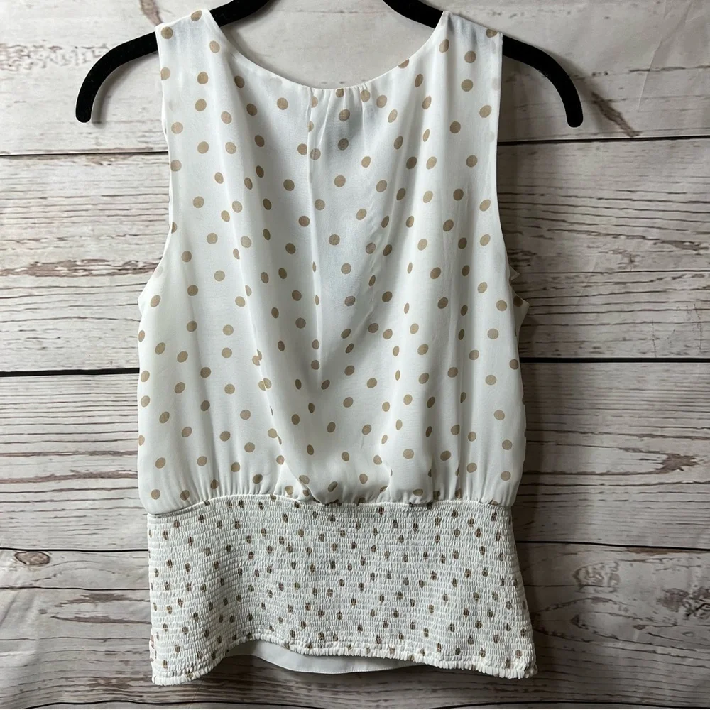 Nwt Whbm Julia’s Dot Date Top
